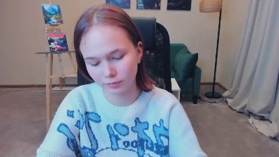 YaelBoehler live from United States