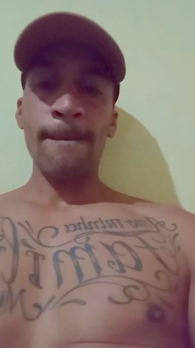 adriabis01 live from Brazil
