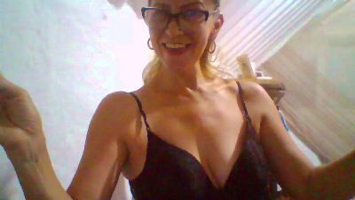angelycute live from Colombia