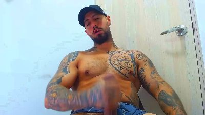 bby044 live from Colombia
