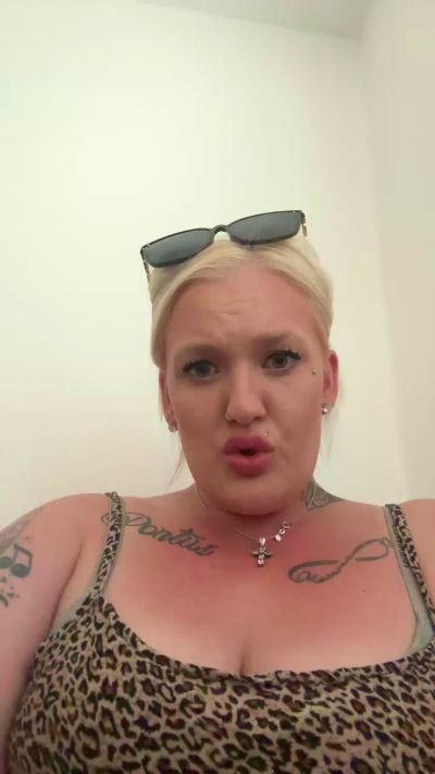 bonnieclyydexxx live from Sweden