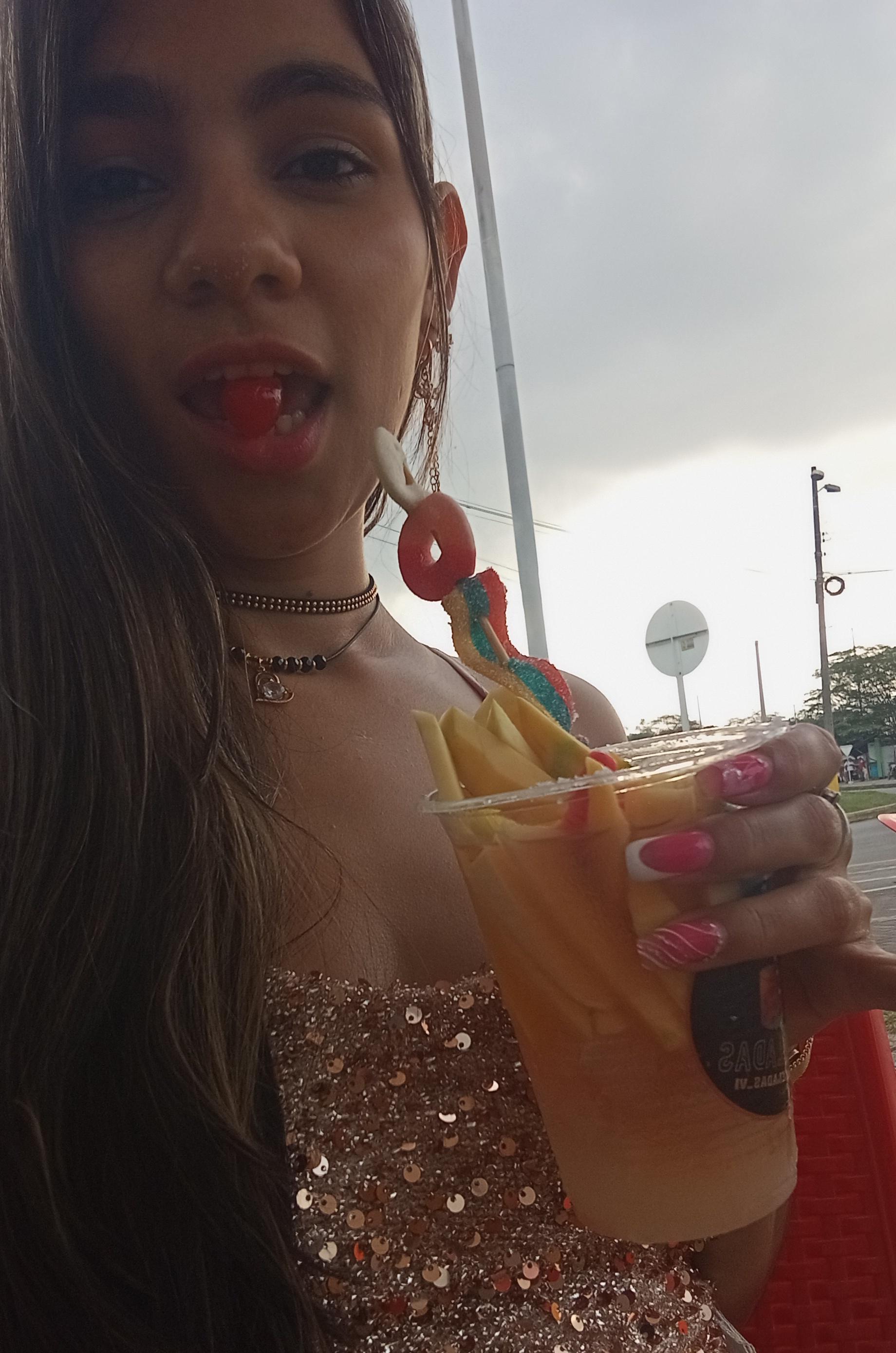 catha_hot_ live from Colombia