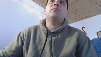 danielito29_ live from Argentina