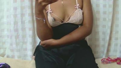 delie3 live from Madagascar