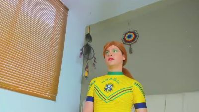 devon_dice live from Colombia