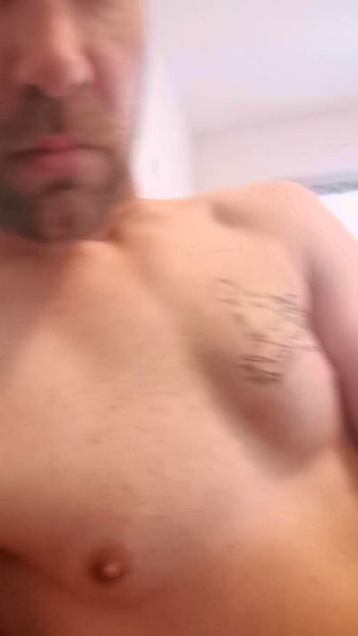 dickkkkkm_xxx live from Germany