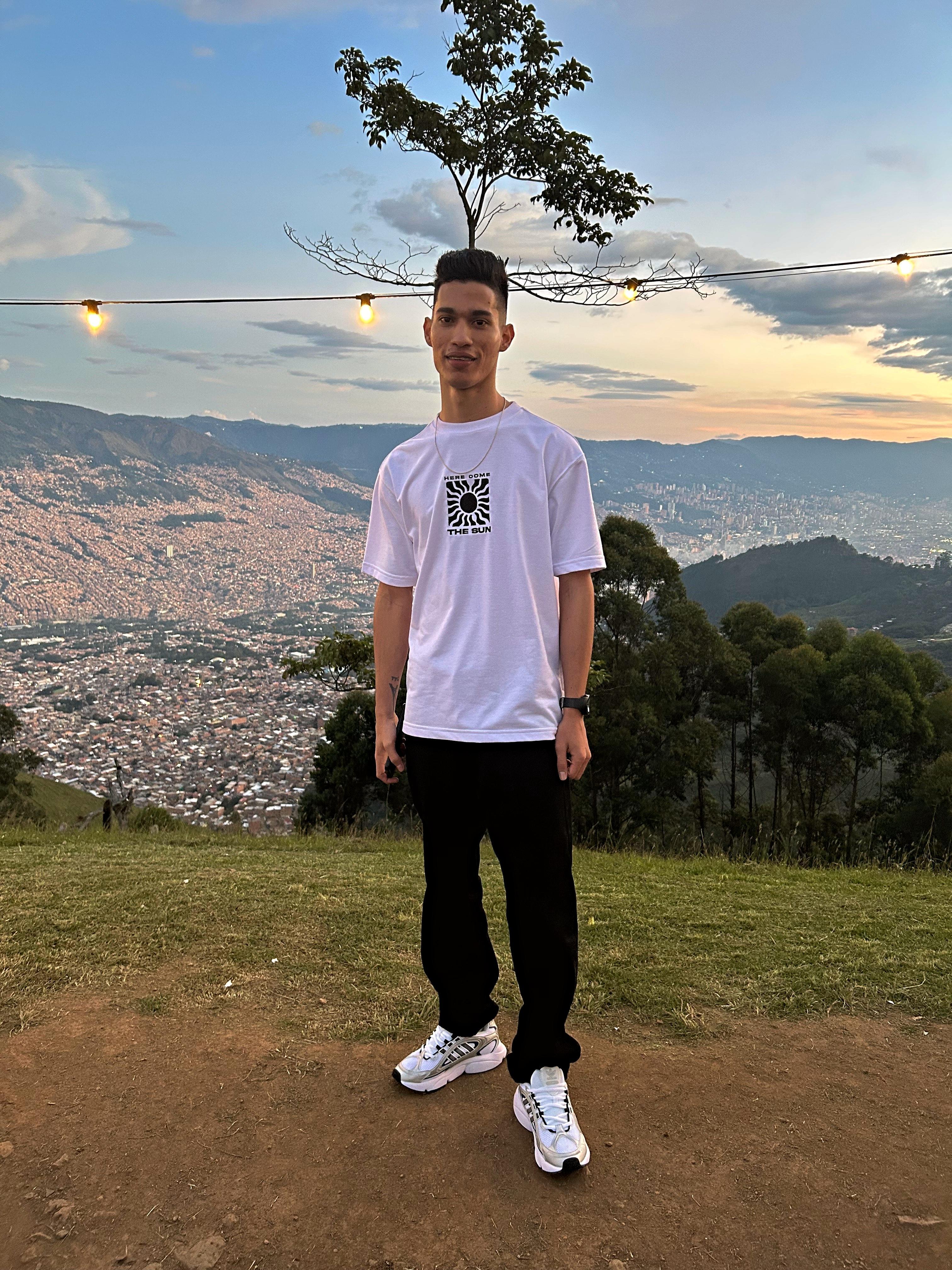 henrrys live from Colombia