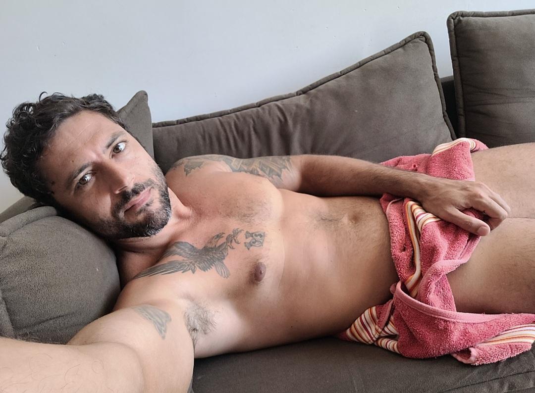 jdevil7 live from Brazil