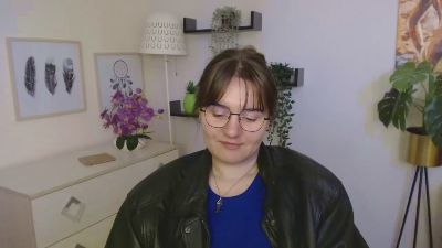 julie_sensual live from Germany