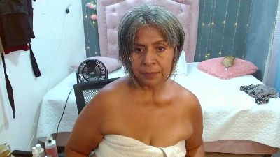 lalisha_96 live from Colombia
