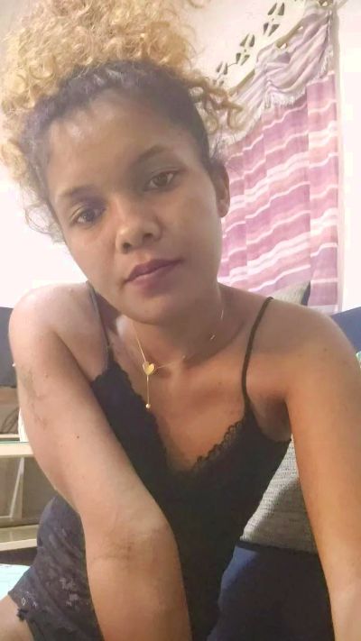 larissa3354 live from Madagascar