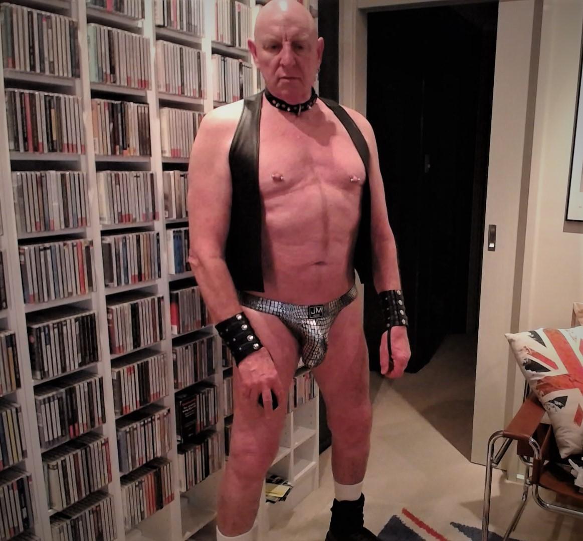 leathersgt live from Australia