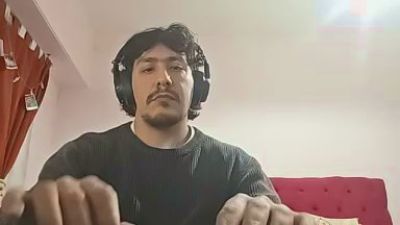 locosuelto86 live from Argentina
