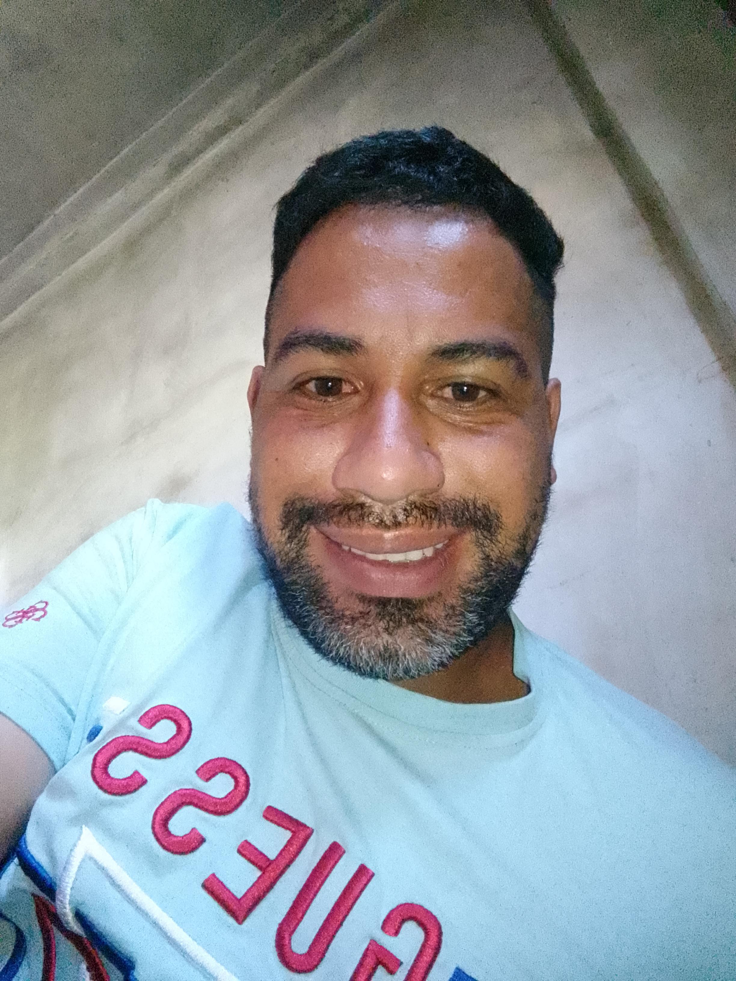 luis3963a2 live from Venezuela