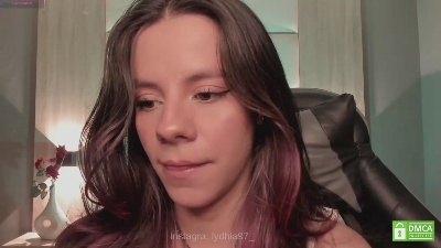 lydhia97 live from Brazil