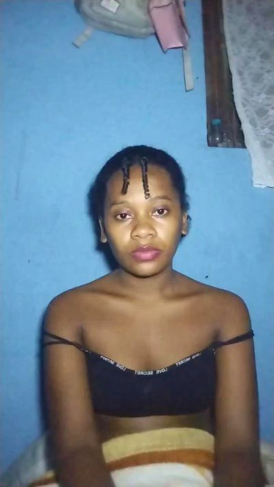 mari2e live from Madagascar