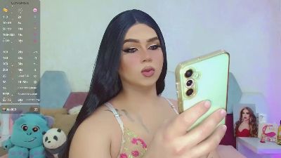 miss_adriana43 live from France