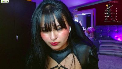 miss_scarllet live from Colombia