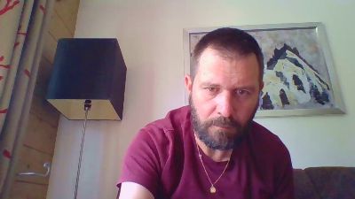moi92160 live from France