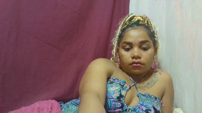 monicasexy42 live from Madagascar