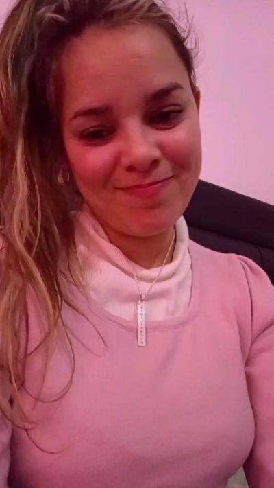 natasha271 live from Argentina