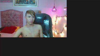 nathanclay live from Colombia