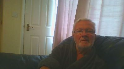 natsku222 live from United Kingdom