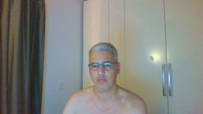 nicefella73 live from Netherlands