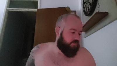 paulcheltuk24 live from United Kingdom