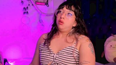 piafisher1_cute live from Colombia