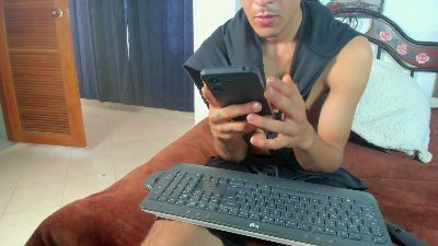 picmate69 live from Colombia