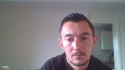 robert9995 live from United Kingdom