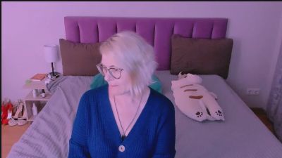 sabrinamac live from United States