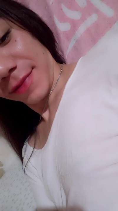 samisitahot live from Argentina