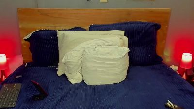 sexycutehairy live from Colombia