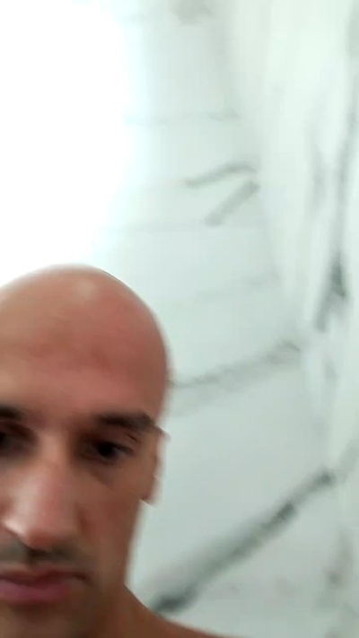 shaveddickk live from Romania
