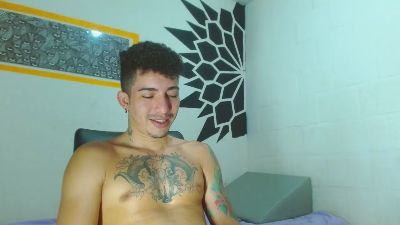 slaterx666 live from Colombia