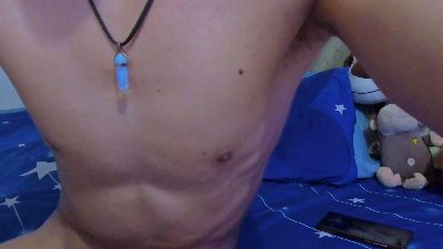 tommy_Xros live from Colombia