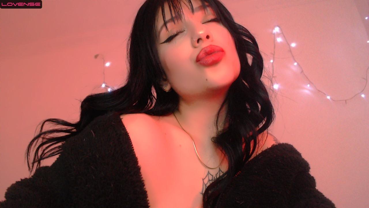 valennsmith live from Colombia