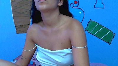 valeria18sexy live from Colombia