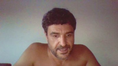 vic_victor live from Spain